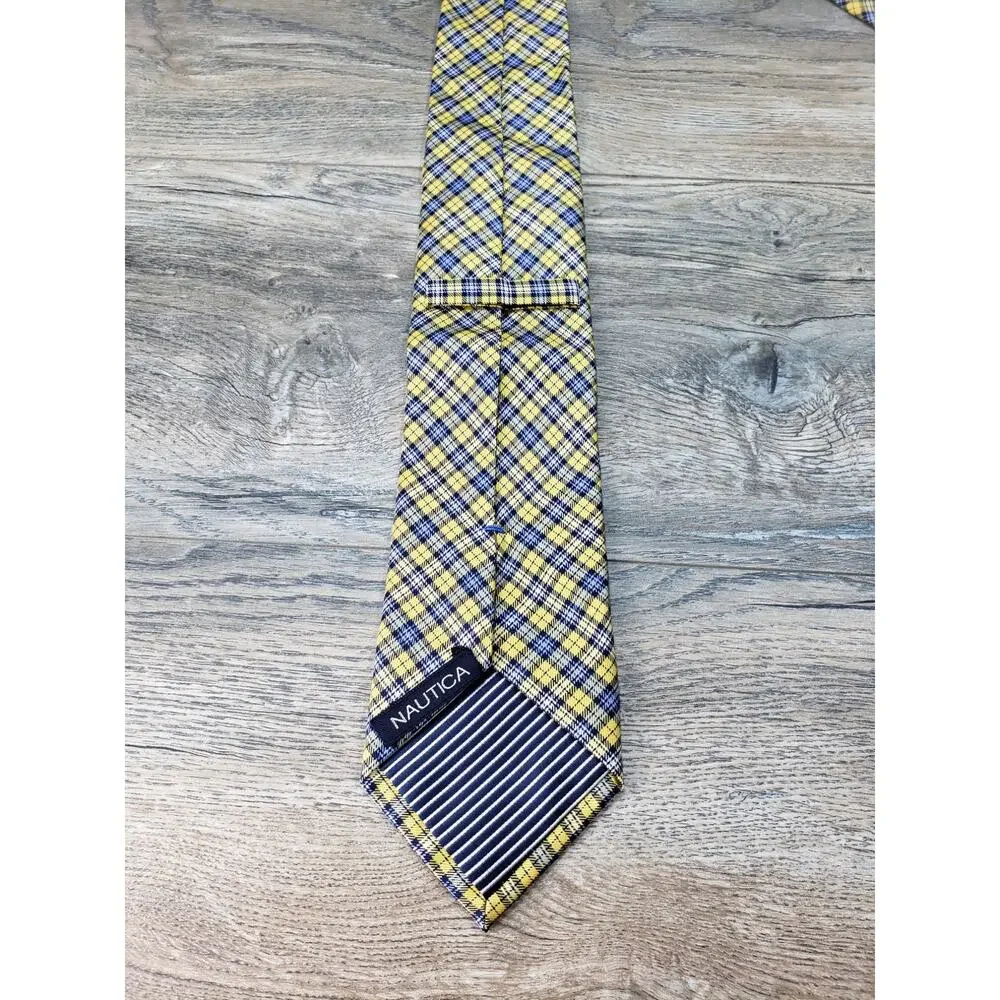 Nautica Men's Blue Yellow Plaid 100% Silk Neck Tie